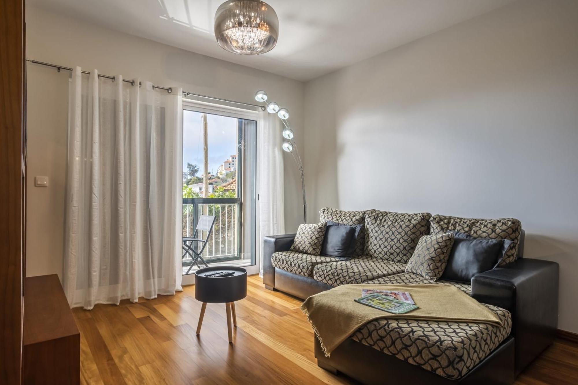 Canico Center By Zest And Guest Apartment Santa Cruz (Madeira)